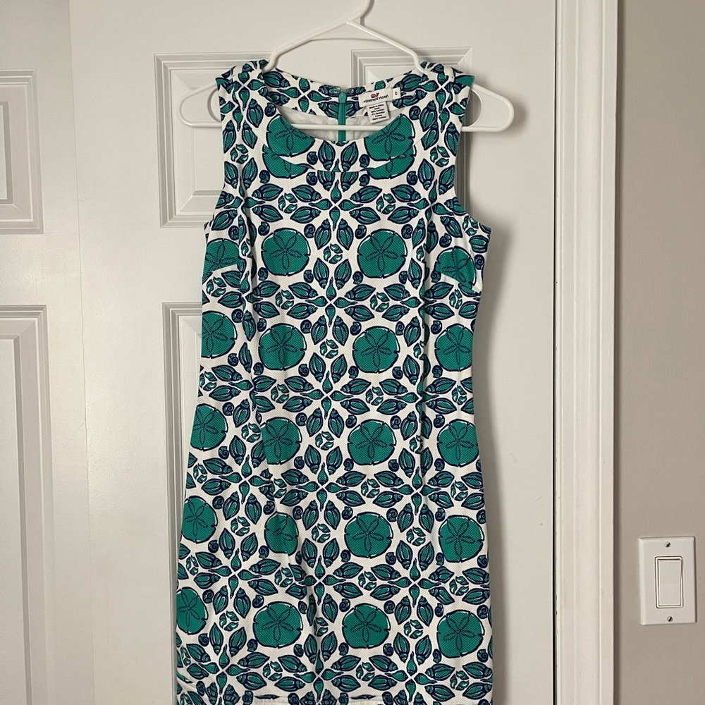 Vineyard vines dress